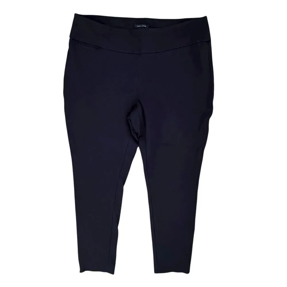 Tommy Hilfiger Navy Blue Pull on Cropped Pants
